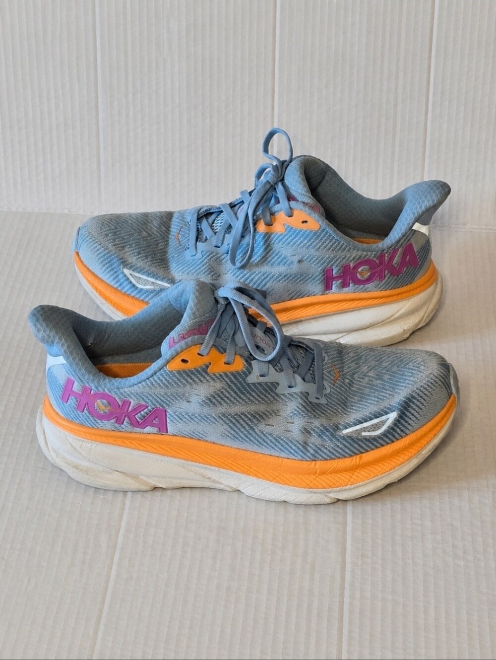 HOKA Clifton 9 Road Running Shoes Women's Size 9.5 Airy Blue Orange Cushioned